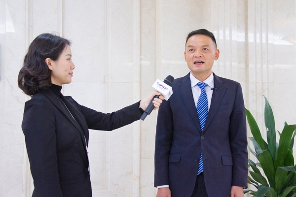 4-馬德望海螺總經理黃業勝 4-馬德望海螺總經理黃業勝